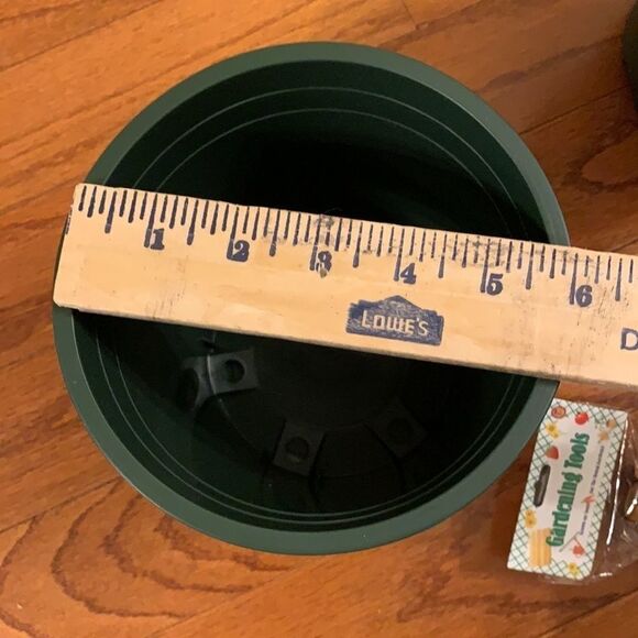 Sunaround garden kit.  - Picture 4 of 6